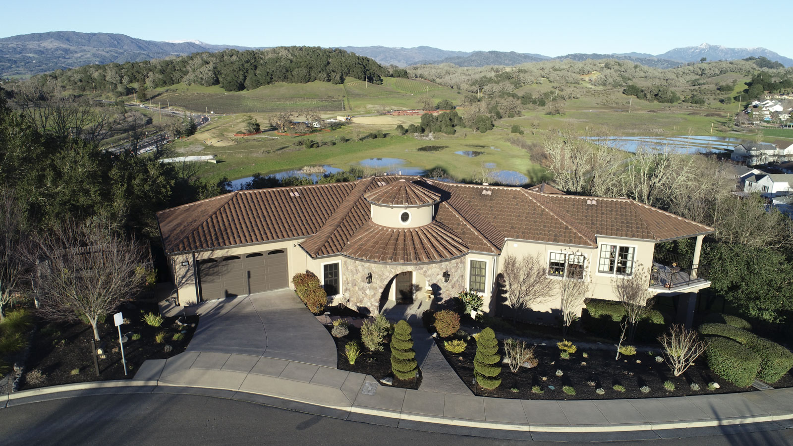 Off market sale! Healdsburg Custom Parkland Farms Home sold with zero Days on Market! Doug